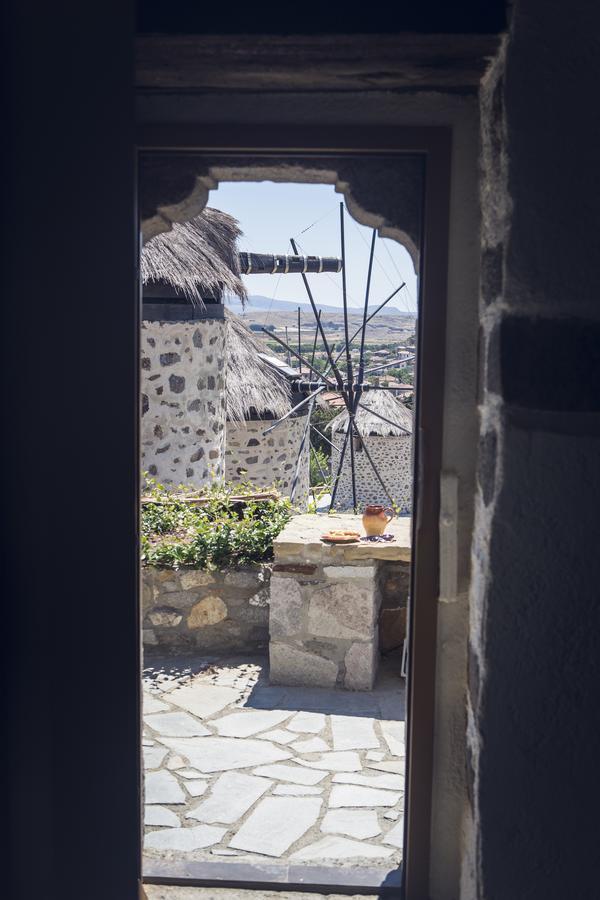 Limnoswindmills Daire Kontias Dış mekan fotoğraf